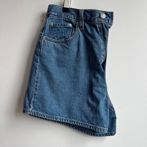 Levi’s high loose shorts